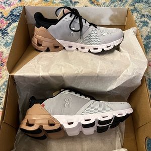 On Cloud Cloudflyer       Color: Glacier/Rosebrown